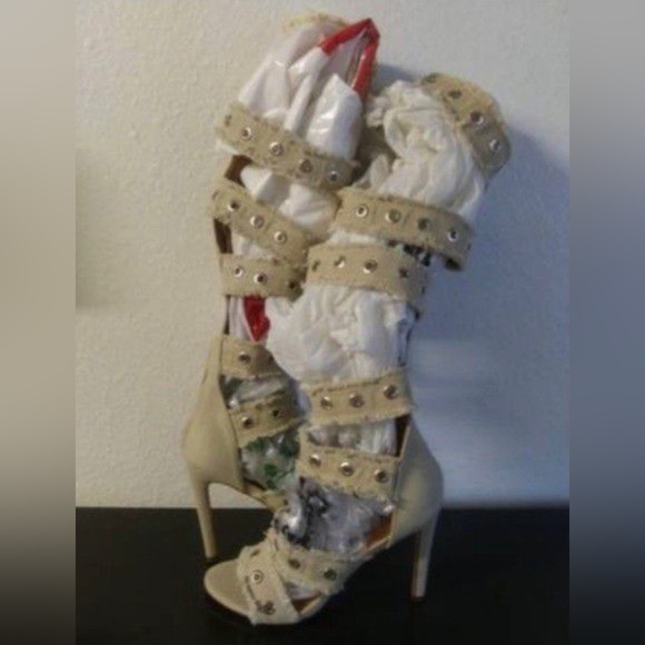 CAPE ROBBIN HIGH HEEL DENIM SANDALS SIZE 8.5 - Picture 3 of 10